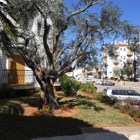 Apartment Retiro 6 *